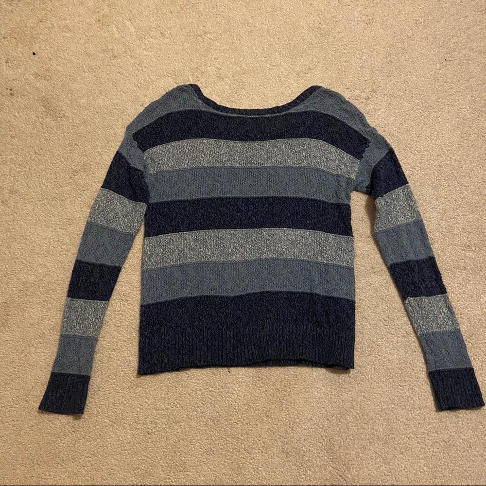 Multi-blue colored sweater - Picture 3 of 3